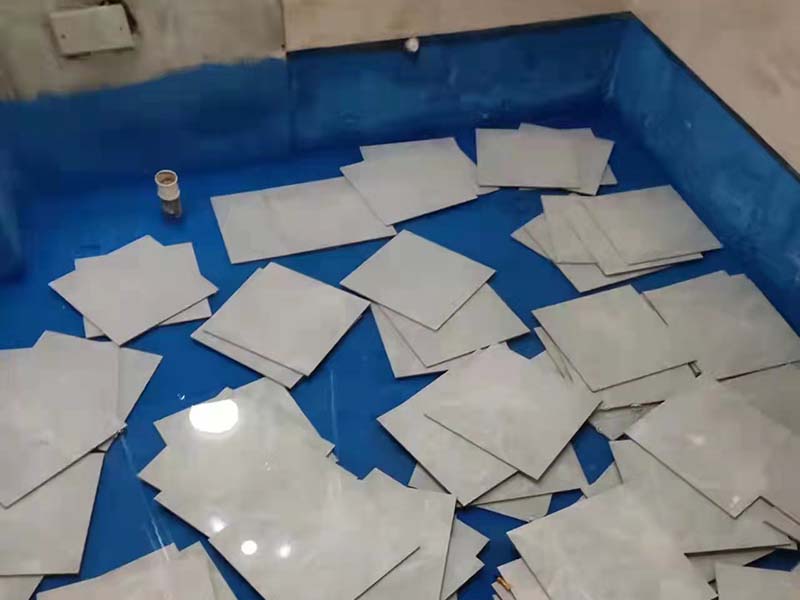 衛(wèi)生間瓷磚怎么貼才算合格？瓷磚鋪貼后怎樣驗(yàn)收