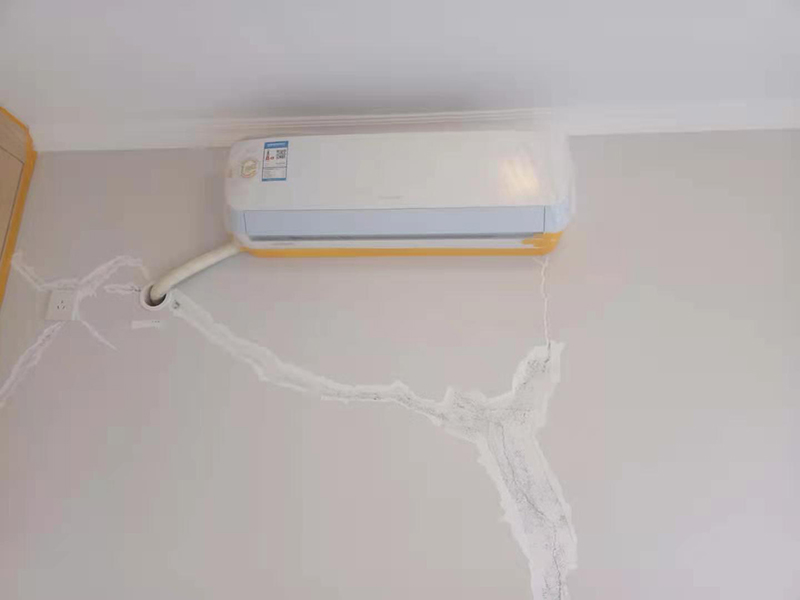 乳膠漆墻面開裂起皮怎么辦？乳膠漆墻面裂縫原因及處理方法(圖3)