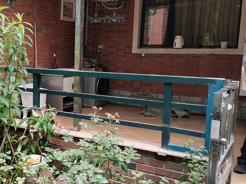 陽臺裝修并沒那么簡單！陽臺梁下口貼磚技巧介紹(圖2)