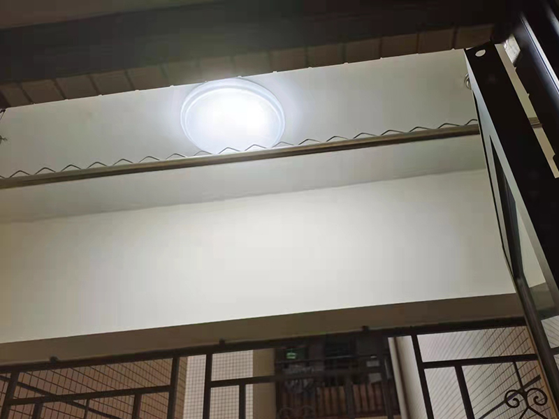 室內(nèi)走廊過道怎么改造好看？千萬(wàn)別以為過道只能裝筒燈(圖1)