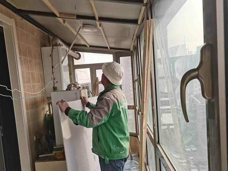 陽臺裝修到底要不要做吊頂，哪些可以選擇？(圖2)