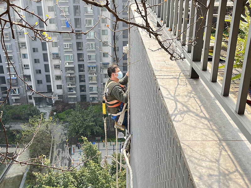 轉(zhuǎn)角飄窗怎么裝修好看又實(shí)用(圖2) 轉(zhuǎn)角飄窗怎么裝修好看又實(shí)用(圖2)