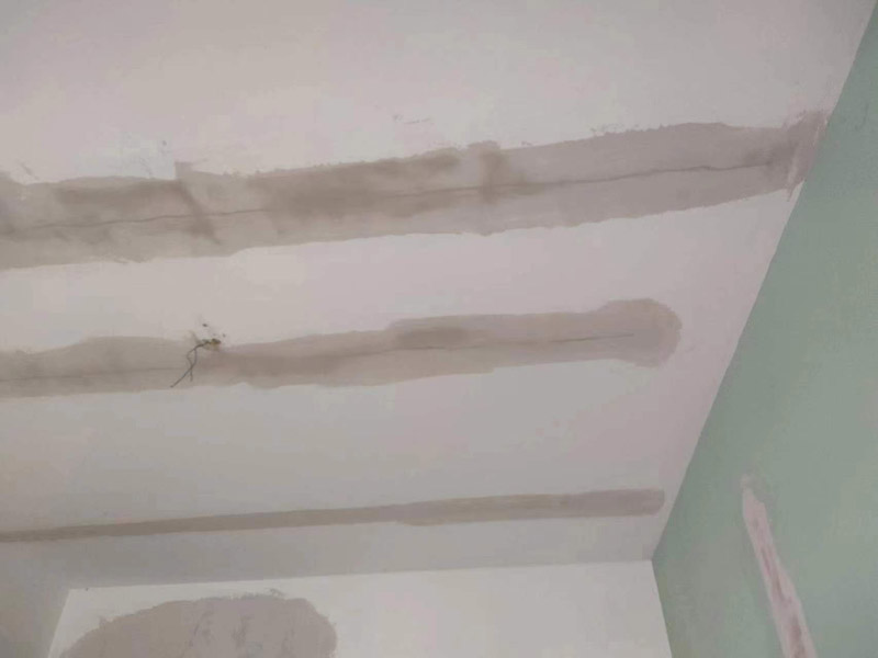 墻面起皮,如果自己處理,應(yīng)該怎么做呢(圖1) 墻面起皮,如果自己處理,應(yīng)該怎么做呢(圖1)