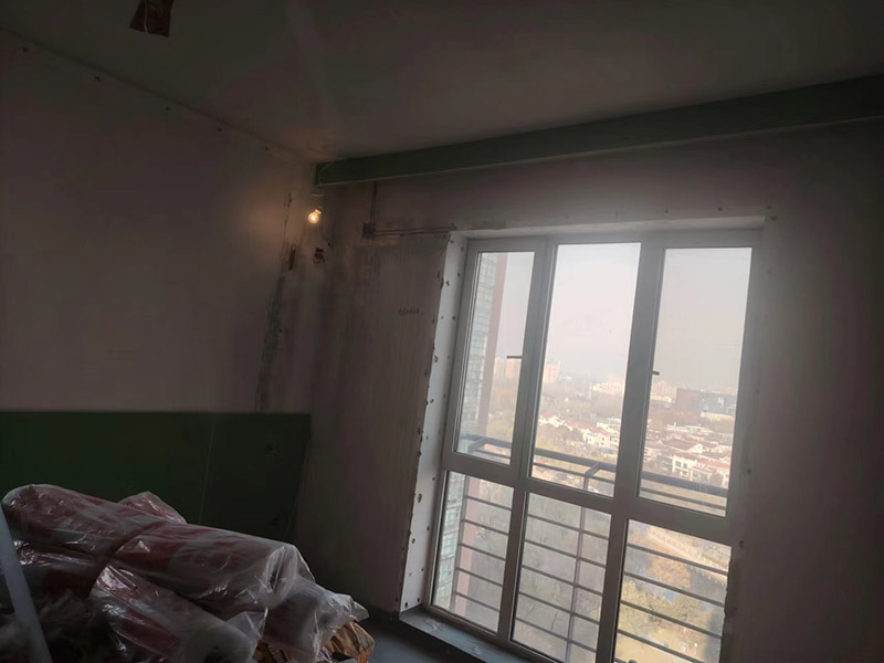 如何預(yù)防墻面起皮鼓包脫落(圖2) 如何預(yù)防墻面起皮鼓包脫落(圖2)