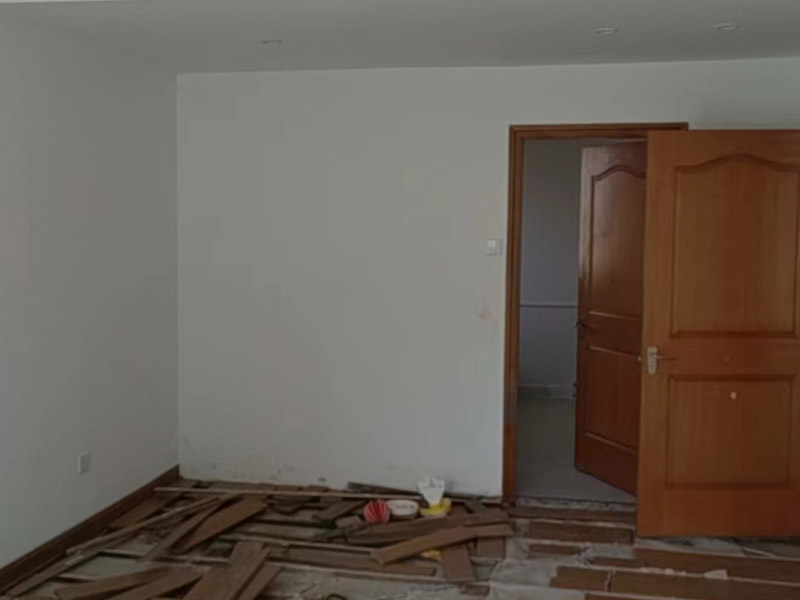 老房子墻面脫落掉沙,墻面硬化劑是什么(圖1) 老房子墻面脫落掉沙,墻面硬化劑是什么(圖1)