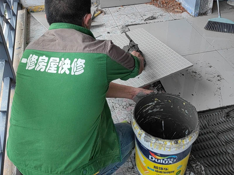 成都雙流瓷磚修補師傅哪里找(圖1) 成都雙流瓷磚修補師傅哪里找(圖1)