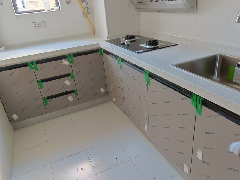 廚房地板磚往上滲水是什么原因(圖1)